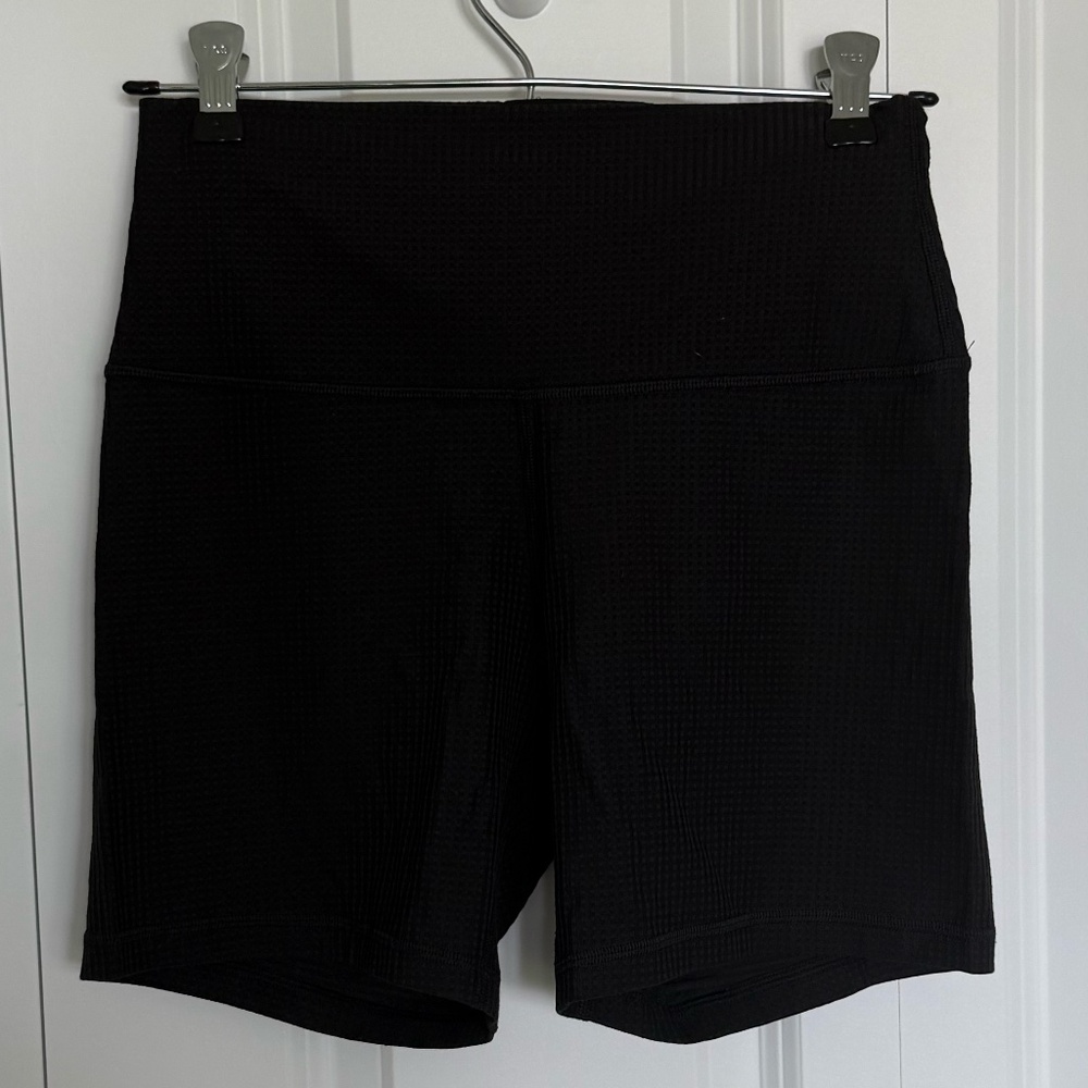 Lululemon Athletica High-Rise Biker Short Grid Texture 6"
